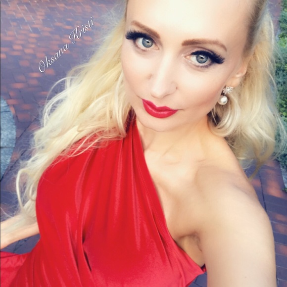 Dress - Picture 3 of 5